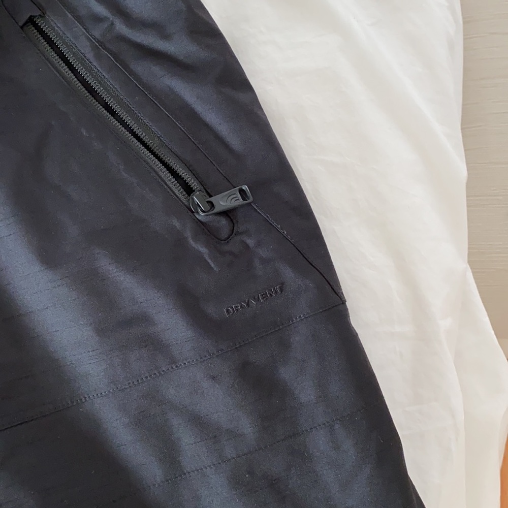 North Face Women’s Long Jacket - Picture 2 of 8